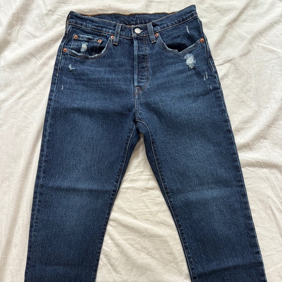 Levi's Skinny Dark Wash Jean Denim Size 26 - Picture 1 of 10
